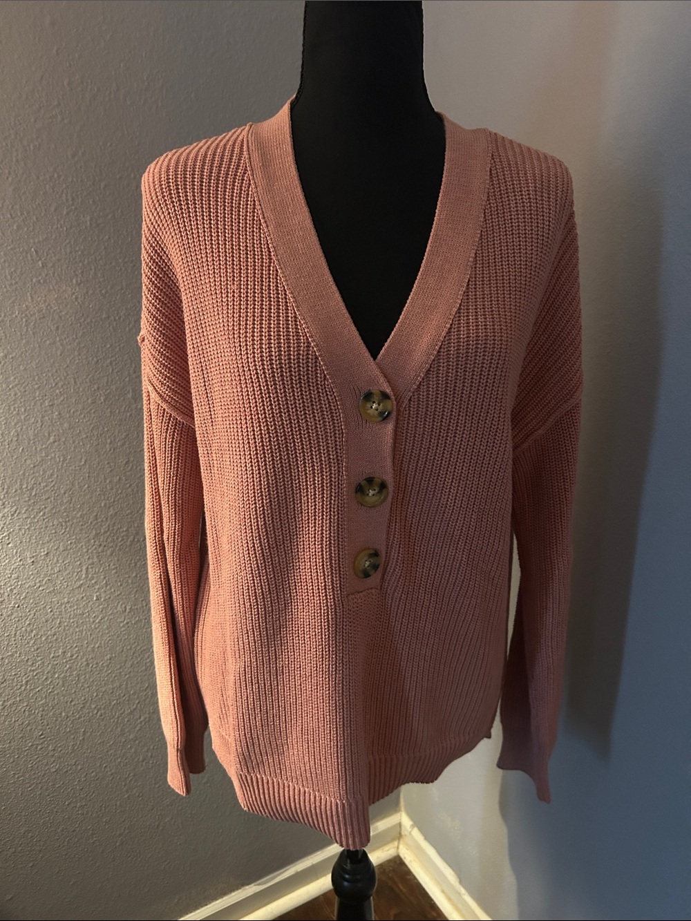 Rachel Zoe Women V-Neck Rose Pink Button-Front Sweater Size Small